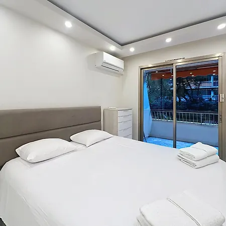 Stylish One-bedroom Near Croisette Διαμέρισμα Κάννες